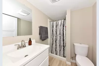 1417  Patricia Dr, West Bend, WI 53090 - Photo 20