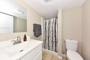 1417 Patricia Dr, West Bend, WI 53090 - Photo 20
