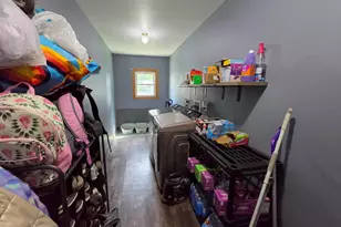 1457 Daisy Dr, Manitowoc, WI 54220 - Photo 4