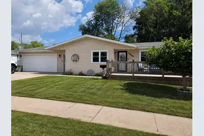 1457  Daisy Dr, Manitowoc, WI 54220 - Photo 1