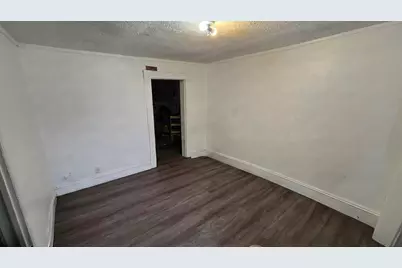 1558 S 13th St #1560/1562, Milwaukee, WI 53204 - Photo 8