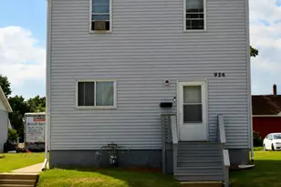 926 N Memorial Dr, Racine, WI 53404 - Photo 2