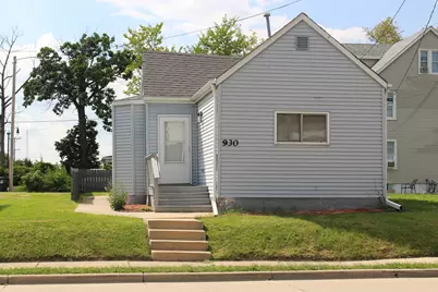 930 N Memorial Dr, Racine, WI 53404 - Photo 2