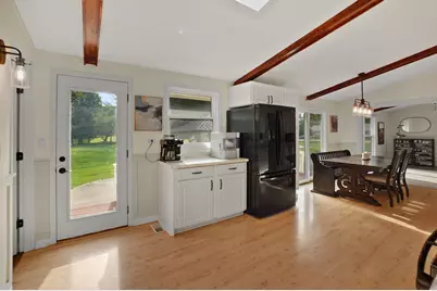 W343N6300 S Bayview Rd, Oconomowoc, WI 53066 - Photo 10
