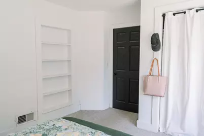 1009  Vine St, Watertown, WI 53098 - Photo 6