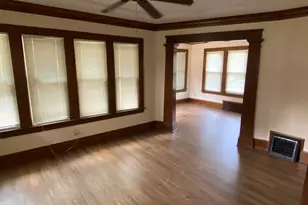2156 S Livingston Terrace, West Allis, WI 53219 - Photo 10
