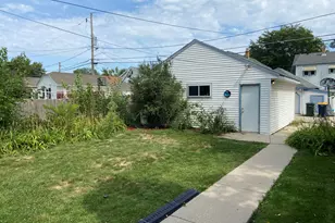 2156 S Livingston Terrace, West Allis, WI 53219 - Photo 18