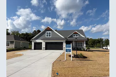 N55W25226  Crescent Hill Dr, Sussex, WI 53089 - Photo 2