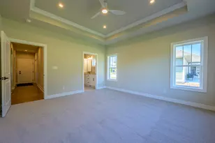 N55W25226 Crescent Hill Dr, Sussex, WI 53089 - Photo 32