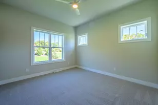 N55W25226 Crescent Hill Dr, Sussex, WI 53089 - Photo 26