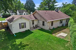 5644 N Paradise Ln, Glendale, WI 53209 - Photo 42