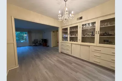 5644 N Paradise Ln, Glendale, WI 53209 - Photo 12