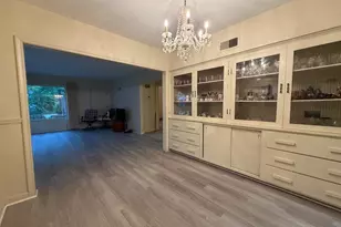 5644 N Paradise Ln, Glendale, WI 53209 - Photo 12
