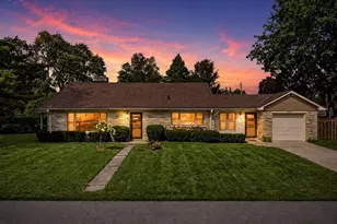 5644 N Paradise Ln, Glendale, WI 53209 - Photo 2