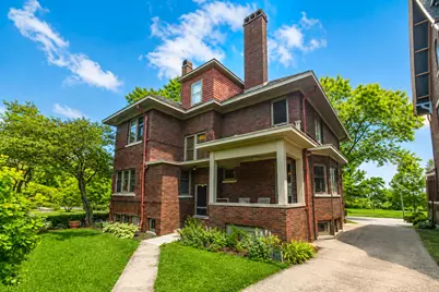 2625 N Wahl Ave, Milwaukee, WI 53211 - Photo 34
