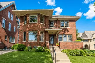 2625 N Wahl Ave, Milwaukee, WI 53211 - Photo 1