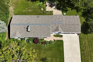 8920 N Greenvale Rd, Bayside, WI 53217 - Photo 4