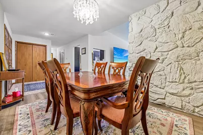 N85W15700  Ridge Rd #307, Menomonee Falls, WI 53051 - Photo 14