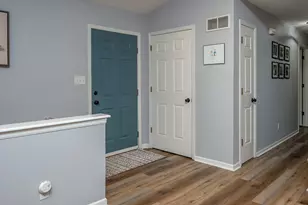 4011 W Whispering Ridge Pass, Franklin, WI 53132 - Photo 4