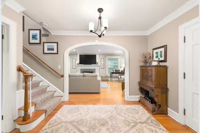 2516 N 90th St, Wauwatosa, WI 53226 - Photo 4