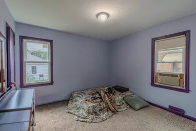 3221 W Oklahoma Ave, Milwaukee, WI 53215 - Photo 10