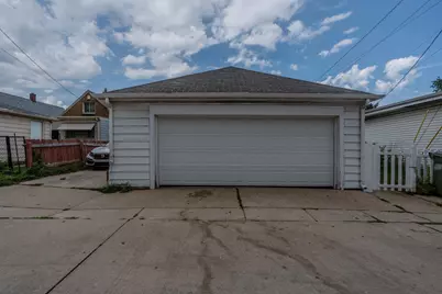 3221 W Oklahoma Ave, Milwaukee, WI 53215 - Photo 20