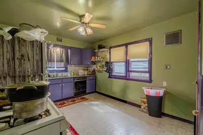 3221 W Oklahoma Ave, Milwaukee, WI 53215 - Photo 12