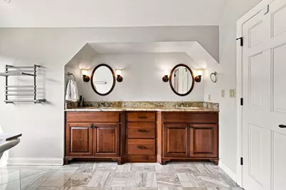 9648 N Columbia Dr, Mequon, WI 53092 - Photo 50