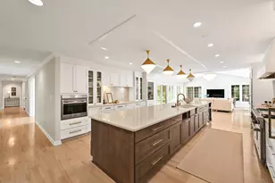 9648 N Columbia Dr, Mequon, WI 53092 - Photo 16