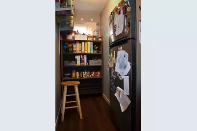 9301 W Greenfield Ave, Milwaukee, WI 53214 - Photo 8