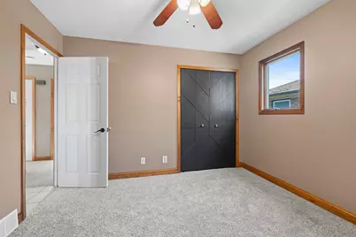 1525 S 25th St, Manitowoc, WI 54220 - Photo 18
