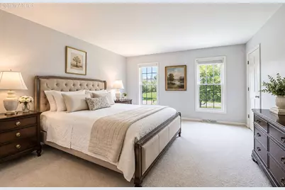 10434 N Haddonstone Pl, Mequon, WI 53092 - Photo 16