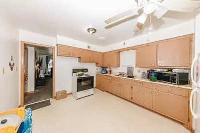 1536  David Ln, Waukesha, WI 53189 - Photo 6