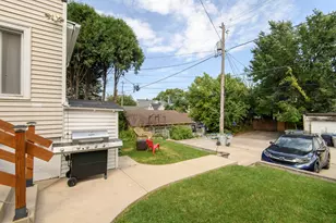2572 S Howell Ave, Milwaukee, WI 53207 - Photo 46