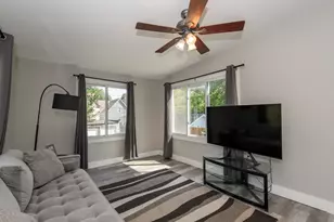 2572 S Howell Ave, Milwaukee, WI 53207 - Photo 16
