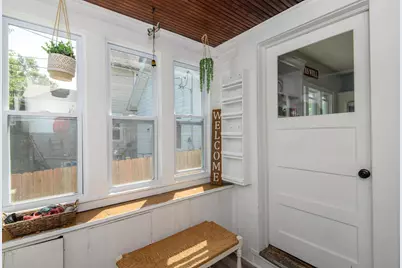 2572 S Howell Ave, Milwaukee, WI 53207 - Photo 20