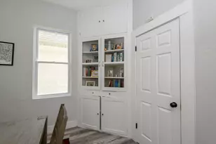 2572 S Howell Ave, Milwaukee, WI 53207 - Photo 8