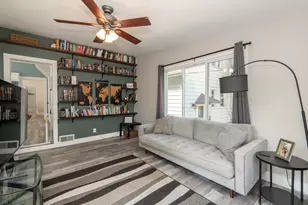 2572 S Howell Ave, Milwaukee, WI 53207 - Photo 18