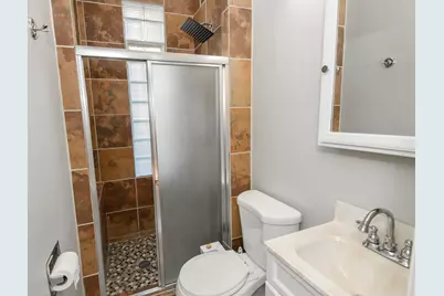 2572 S Howell Ave, Milwaukee, WI 53207 - Photo 14