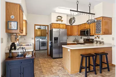 1907  Evenson Dr, Onalaska, WI 54650 - Photo 8