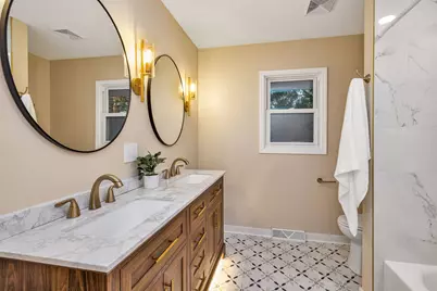 S26W26876  Mac Arthur Rd, Waukesha, WI 53188 - Photo 26
