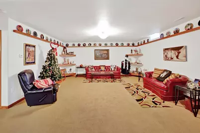 1774  Regal Ct, Oconomowoc, WI 53066 - Photo 26