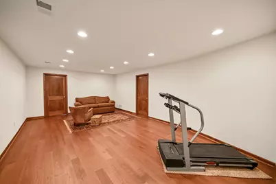 W174N7452  Wilson Dr, Menomonee Falls, WI 53051 - Photo 26