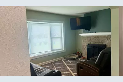 223 W State Rd, North Prairie, WI 53153 - Photo 12
