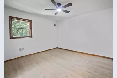 W9002  Lake Lorraine Rd, Richmond, WI 53115 - Photo 32