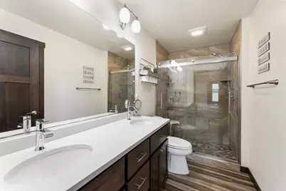 1912  McGilvray Way, Holmen, WI 54636 - Photo 16