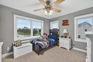 1347 W Stillwater Circle, Mequon, WI 53092 - Photo 20