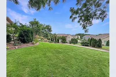 3607  Oak Valley Ln, Waukesha, WI 53188 - Photo 42