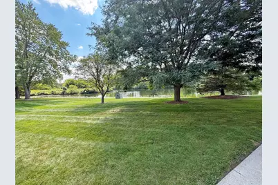 W170N11411  Armada Dr #5, Germantown, WI 53022 - Photo 18