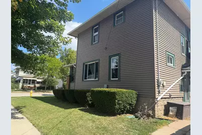 152  14th St, Fond du Lac, WI 54935 - Photo 2